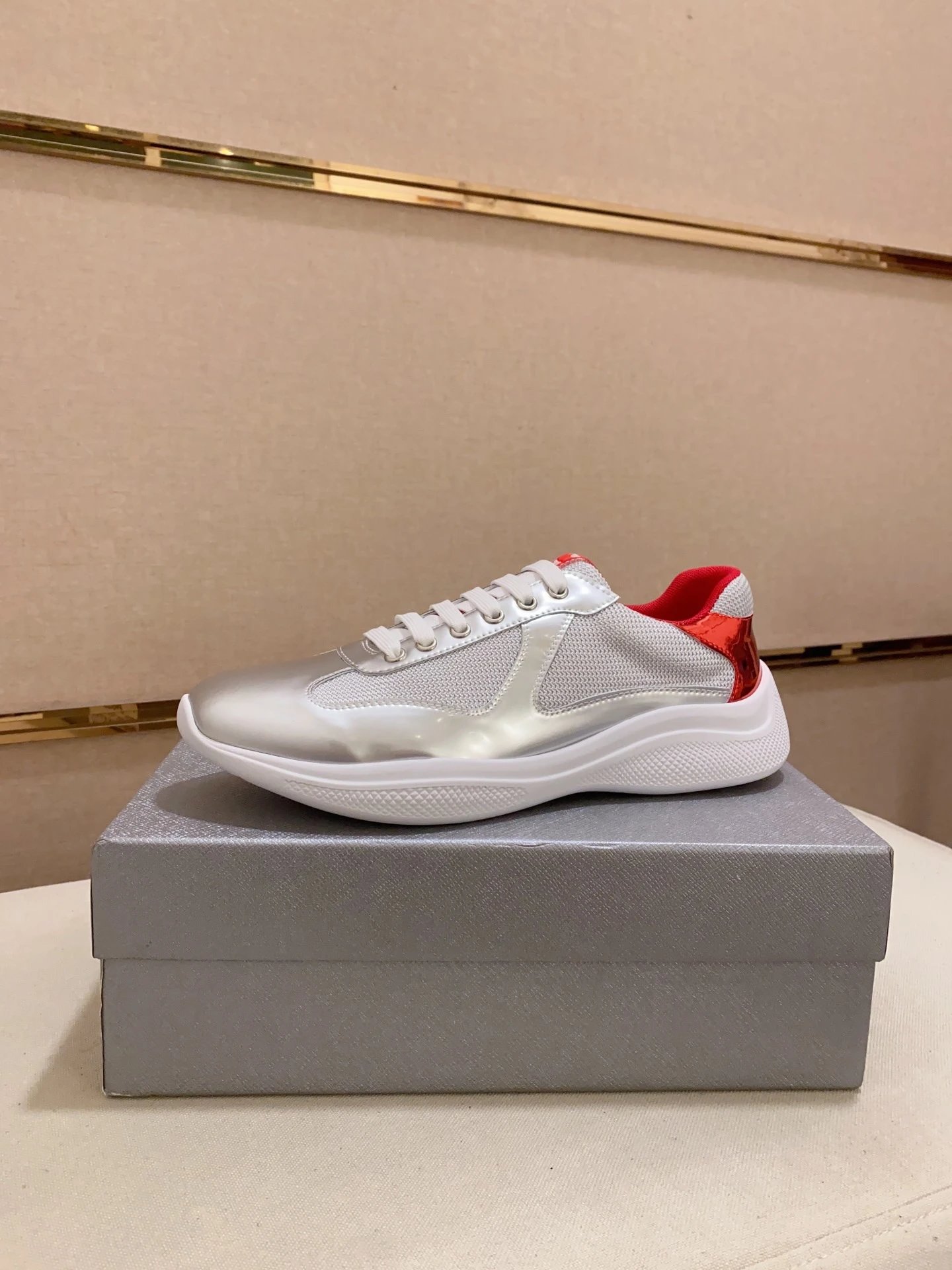 Bright silver red