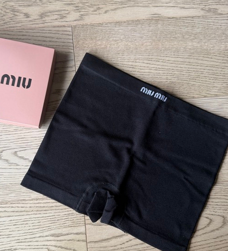 miumiu