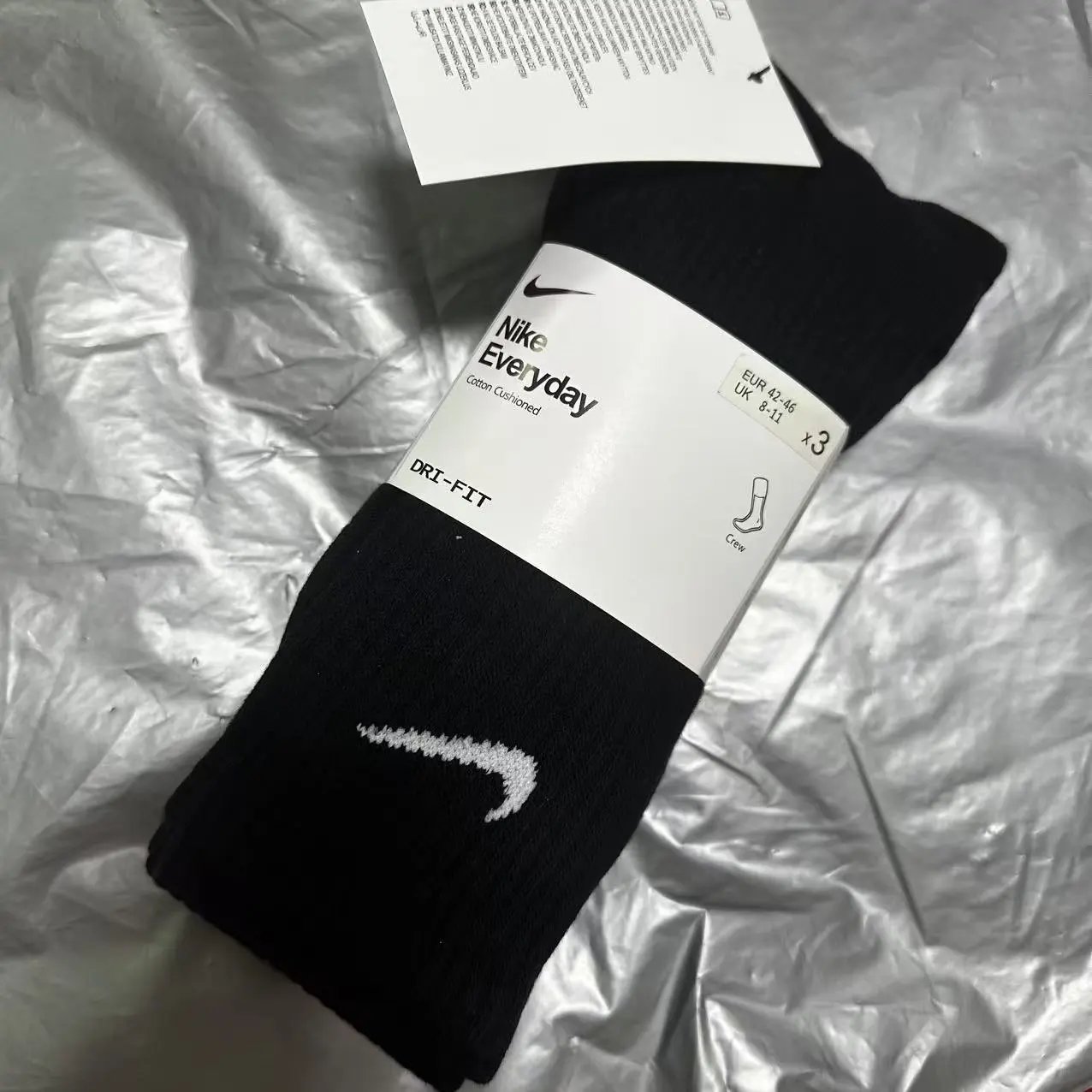 Nike Everyday Crew Socks Cushioned Black White