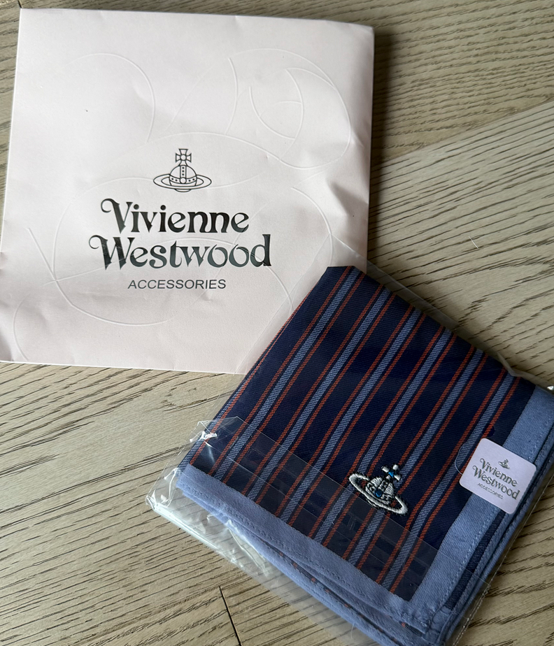 VIVIENNE Scarf Scrunchie