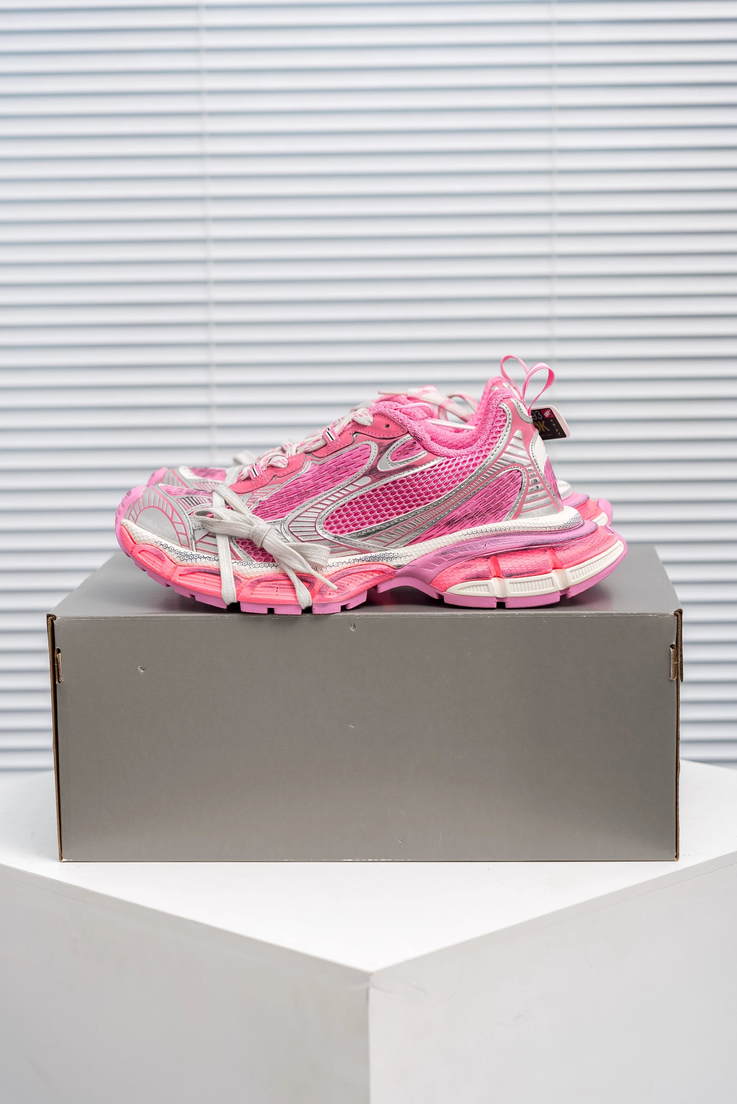 734734 W3XL7 1268 粉白 1268