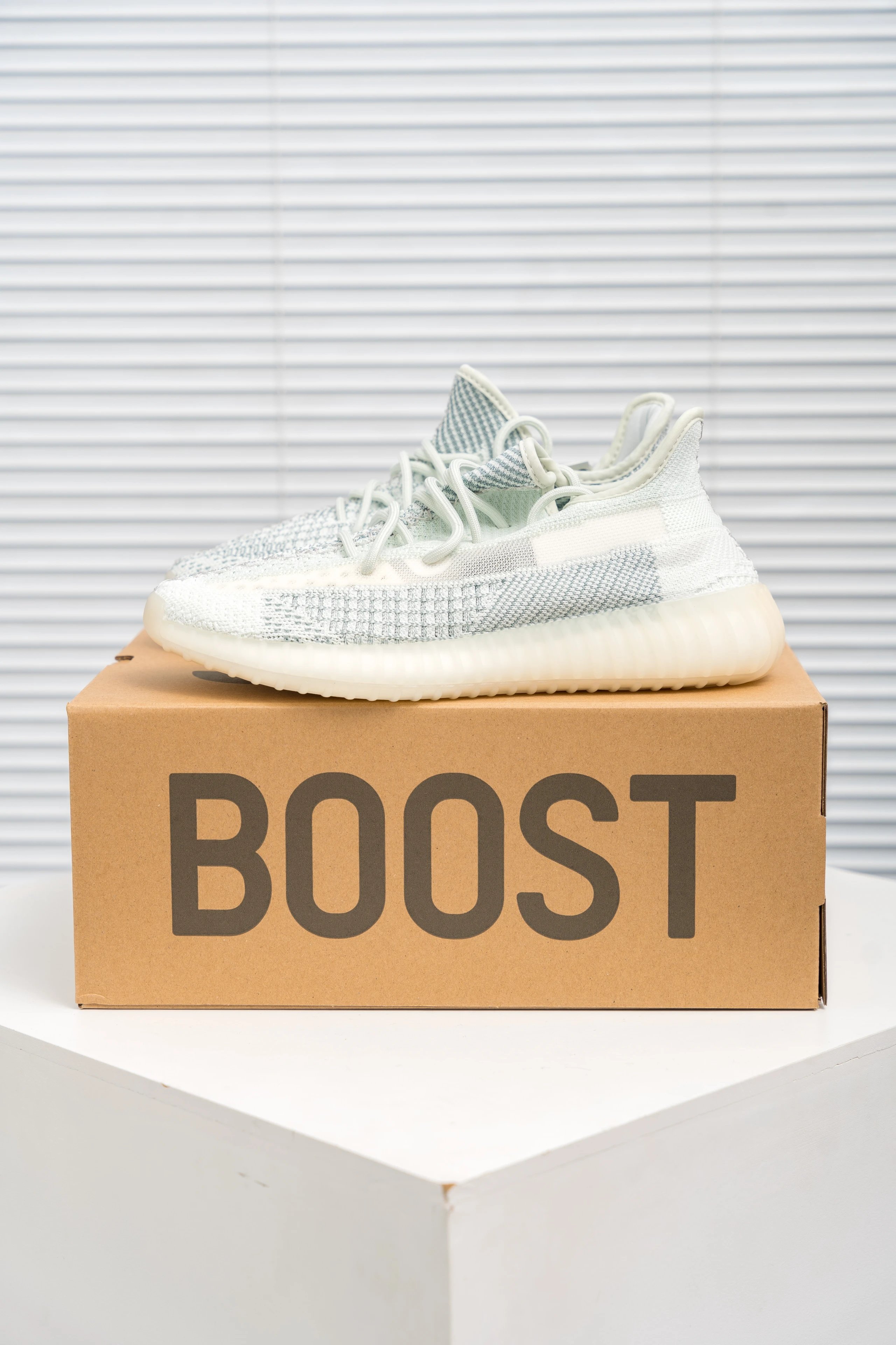 R1 batch 三百五 15