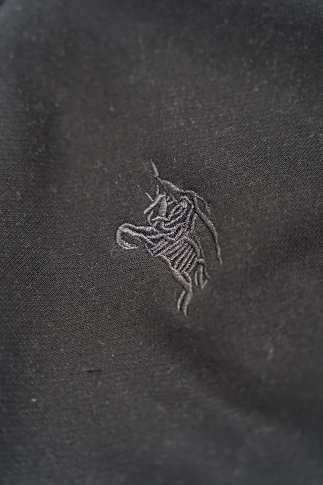 Burberry Hoodies & Sweatshirts Zip-Up Hooded Sweatshirt with Embroidered Equestrian Knight Logo product detail image 4