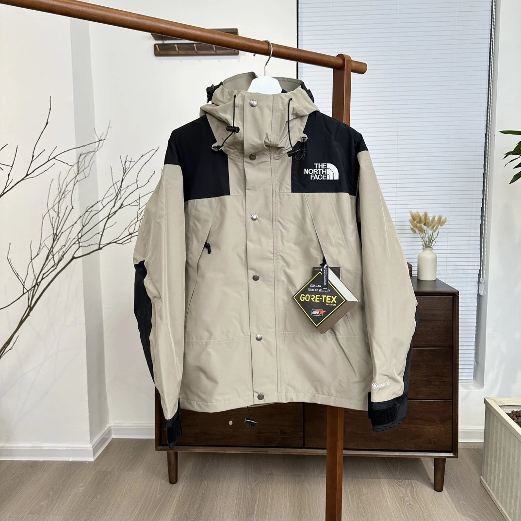 TNF Classic 1990 Gore-Tex Jacket - Special Offer