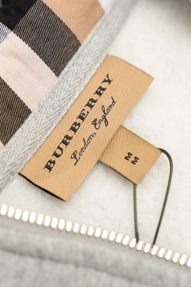 Burberry Hoodies & Sweatshirts Zip-Up Hooded Sweatshirt with Embroidered Equestrian Knight Logo product detail image 9