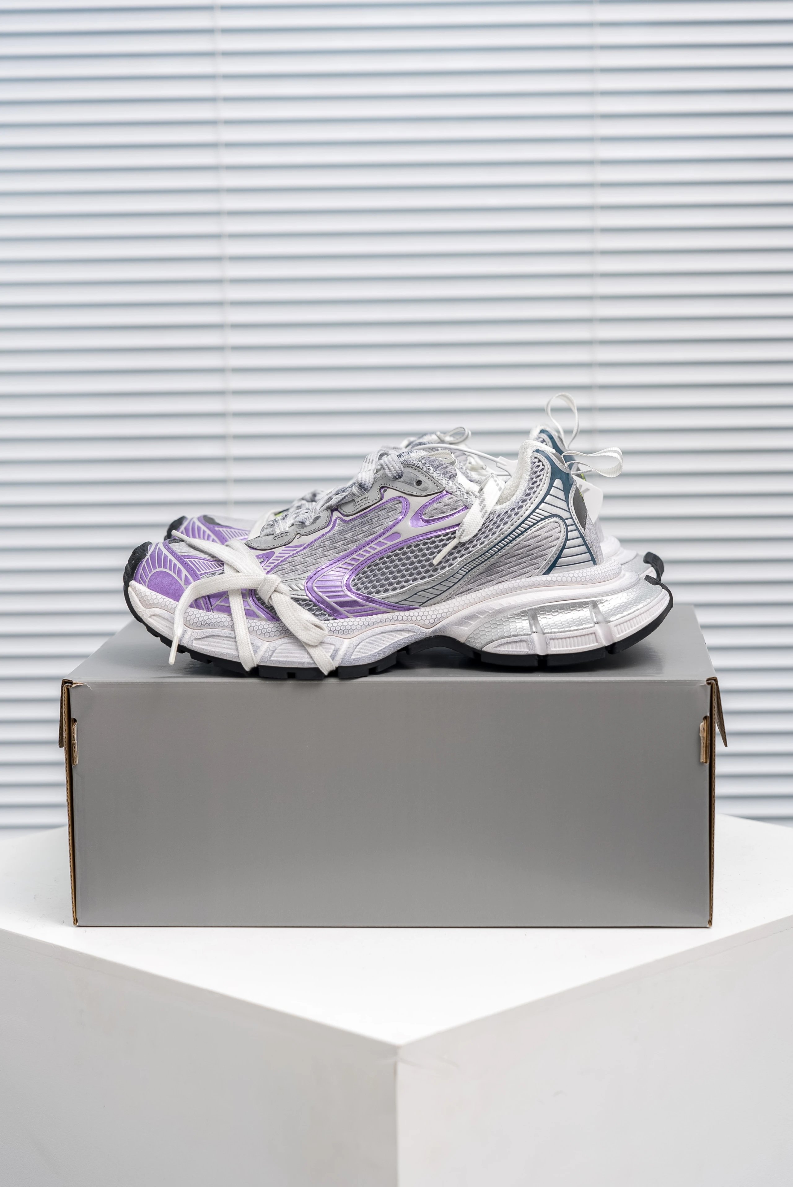 734734 W3XL7 1259 紫银