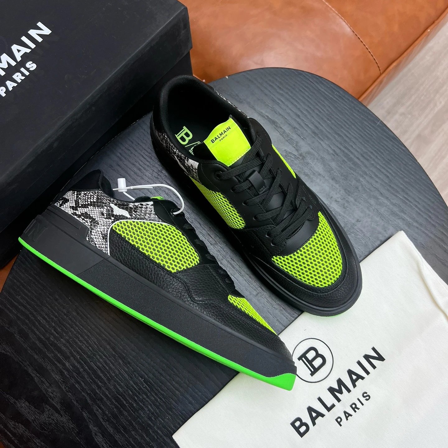Product view 18