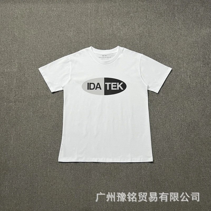 DA05 White