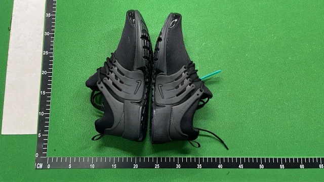 Nike Multiple sneaker models product detail image 2