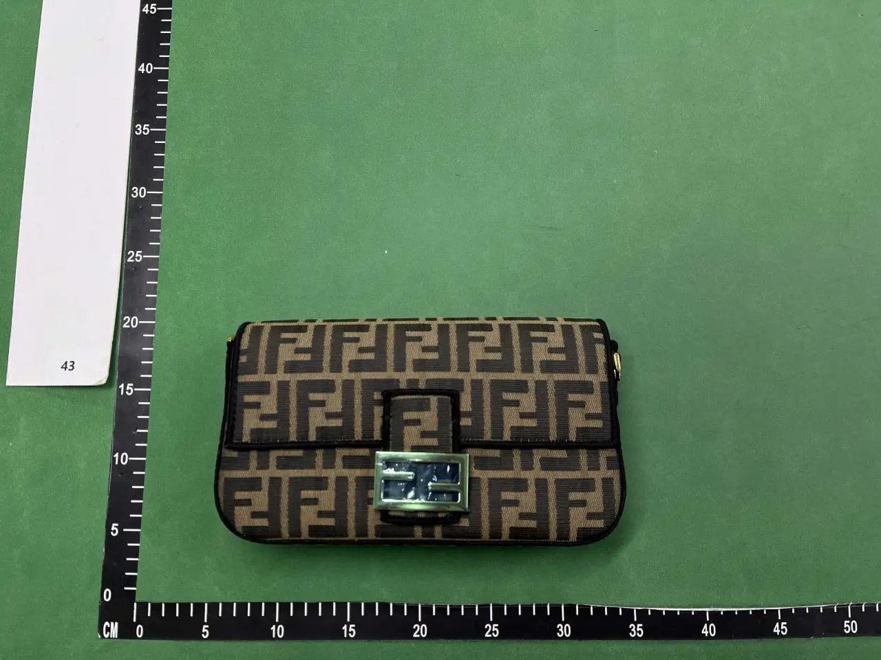 Baguette Shoulder Bag photo 3