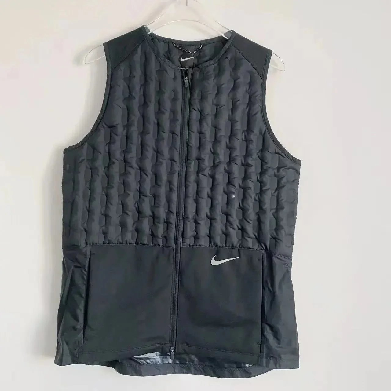 Nike Vests Zip-Front Insulated Running Vest — Vest - Black 02 (Shipped Now)