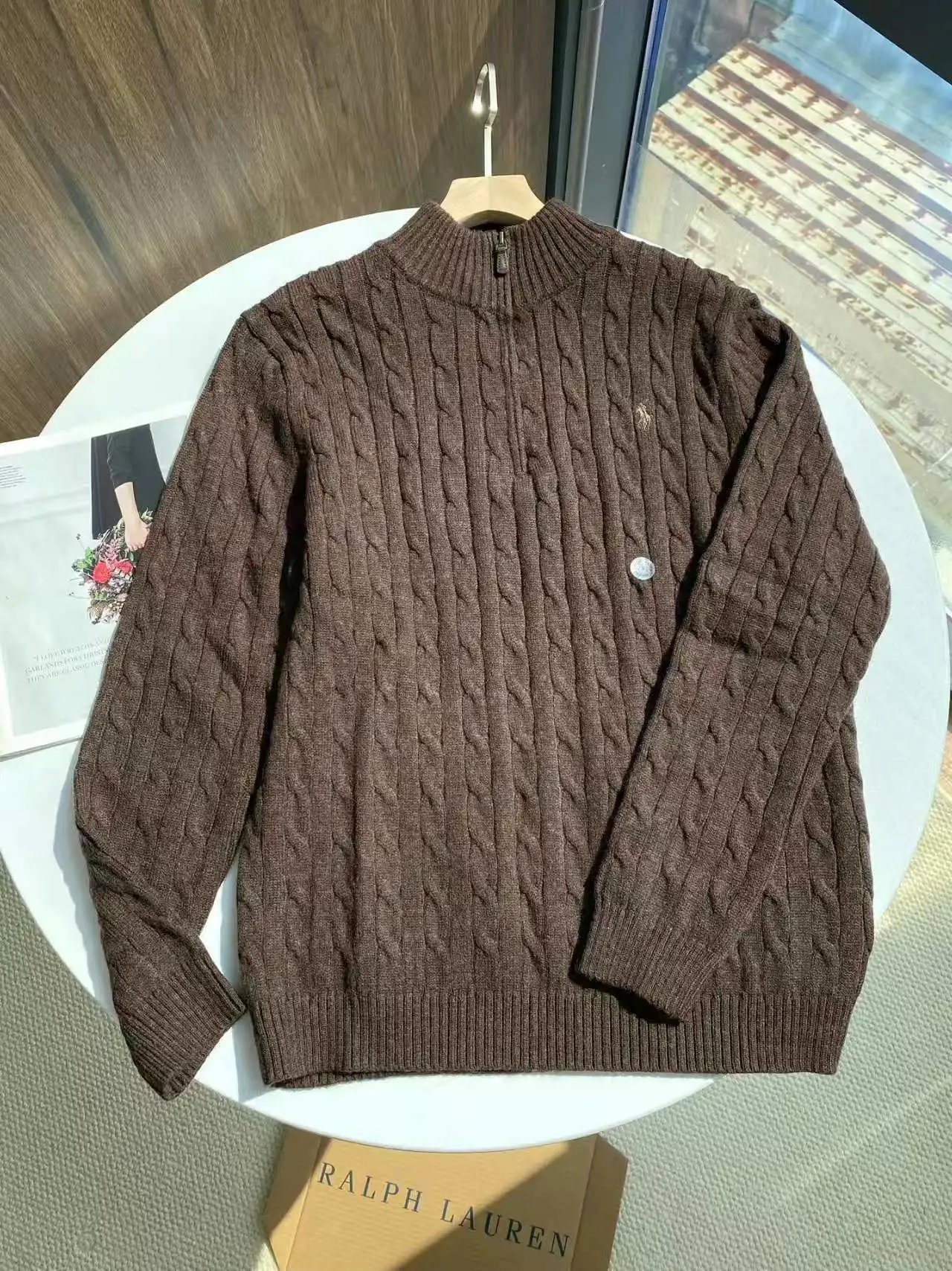Product view 27