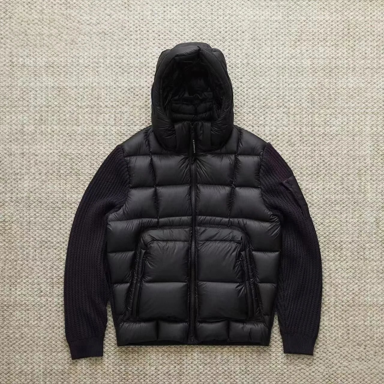 Knit Spliced Down Jacket (90% White Duck Down) - Black