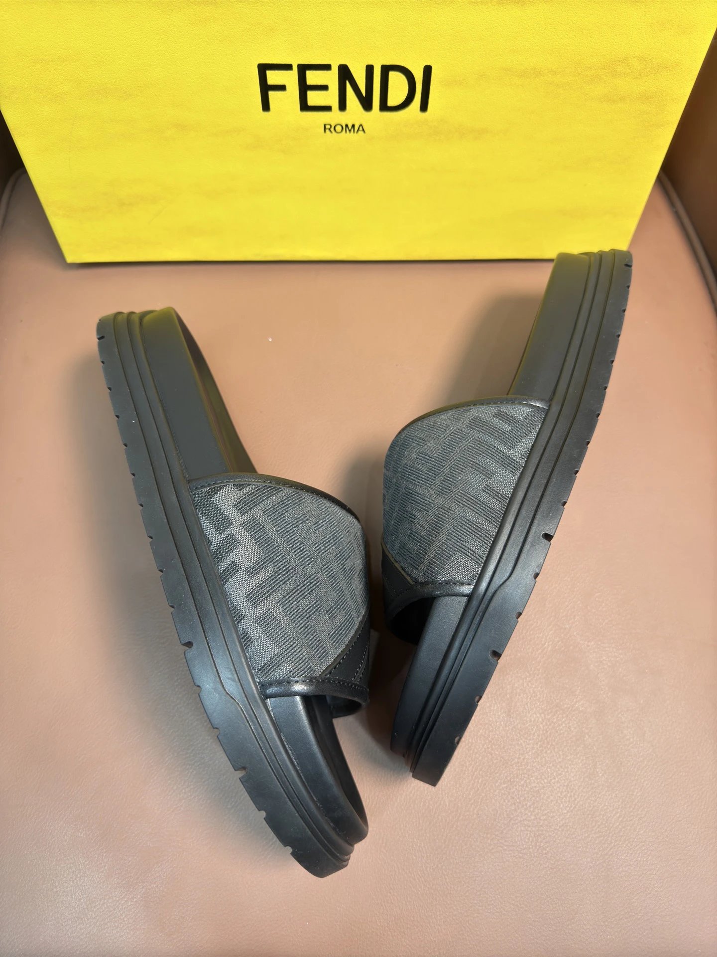 Fendi FF Logo Webbing Slide Sandals Black and Tan Slippers - 10