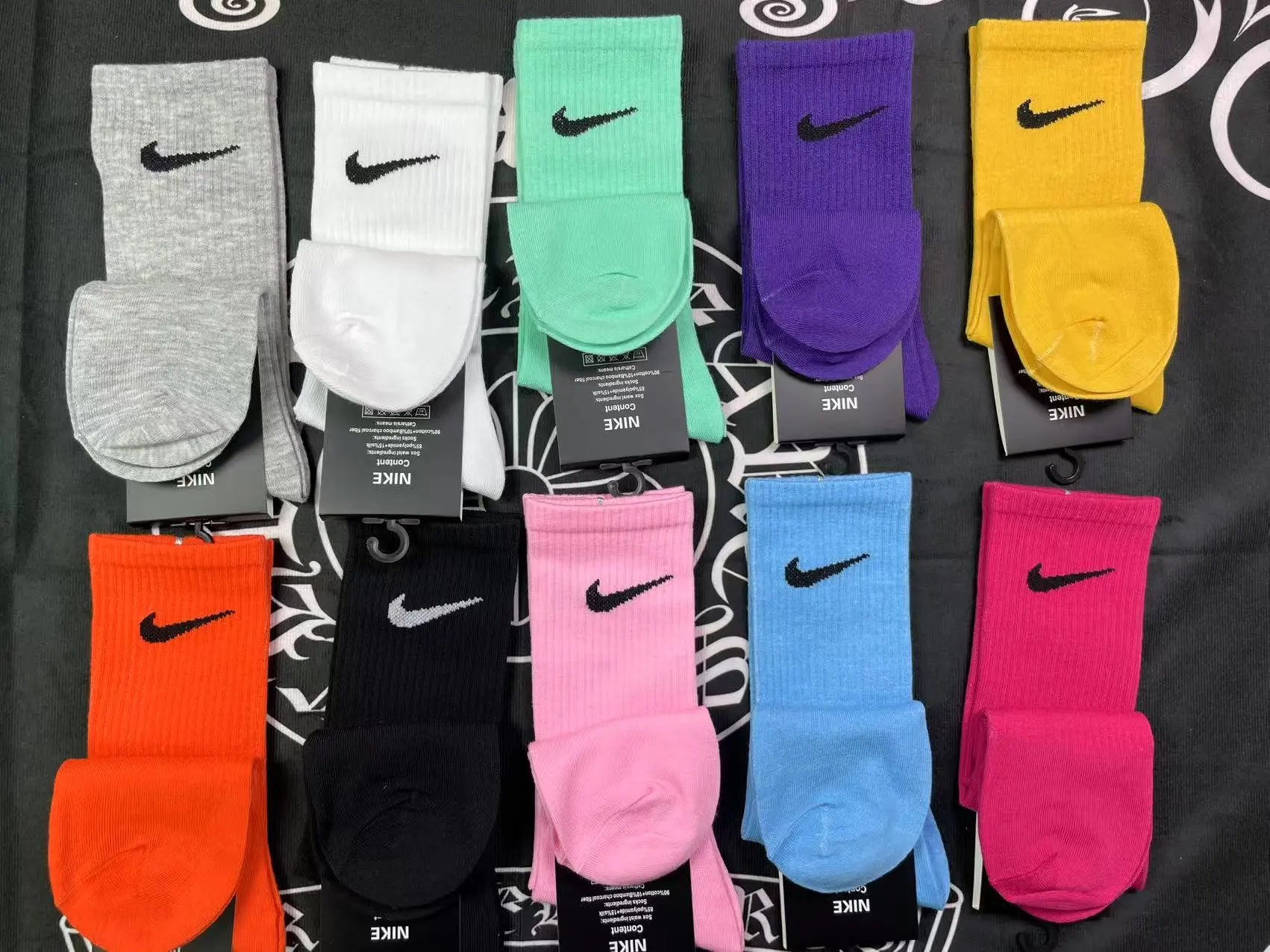 ✈  Solid color socks~top~First class comfort~Affordable and durable