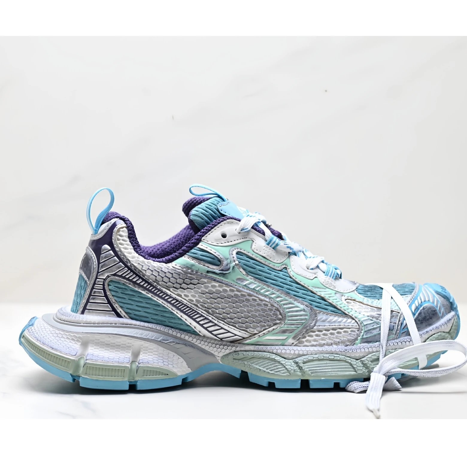 Athletic Shoe photo 8