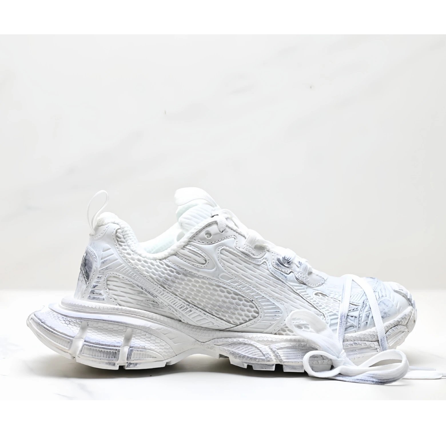 Athletic Shoe photo 4
