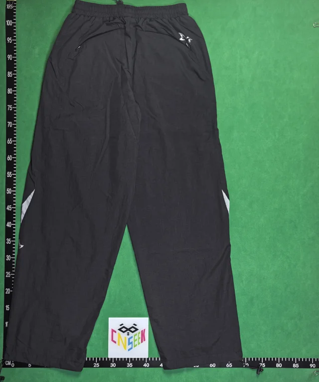 Umbro Jackets Hooded reflective-panel design product detail image 9