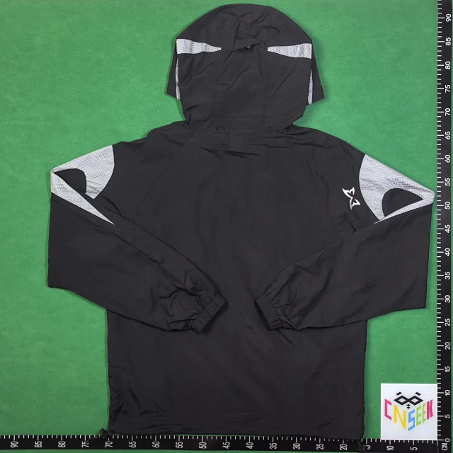 Umbro Jackets Hooded reflective-panel design product detail image 4