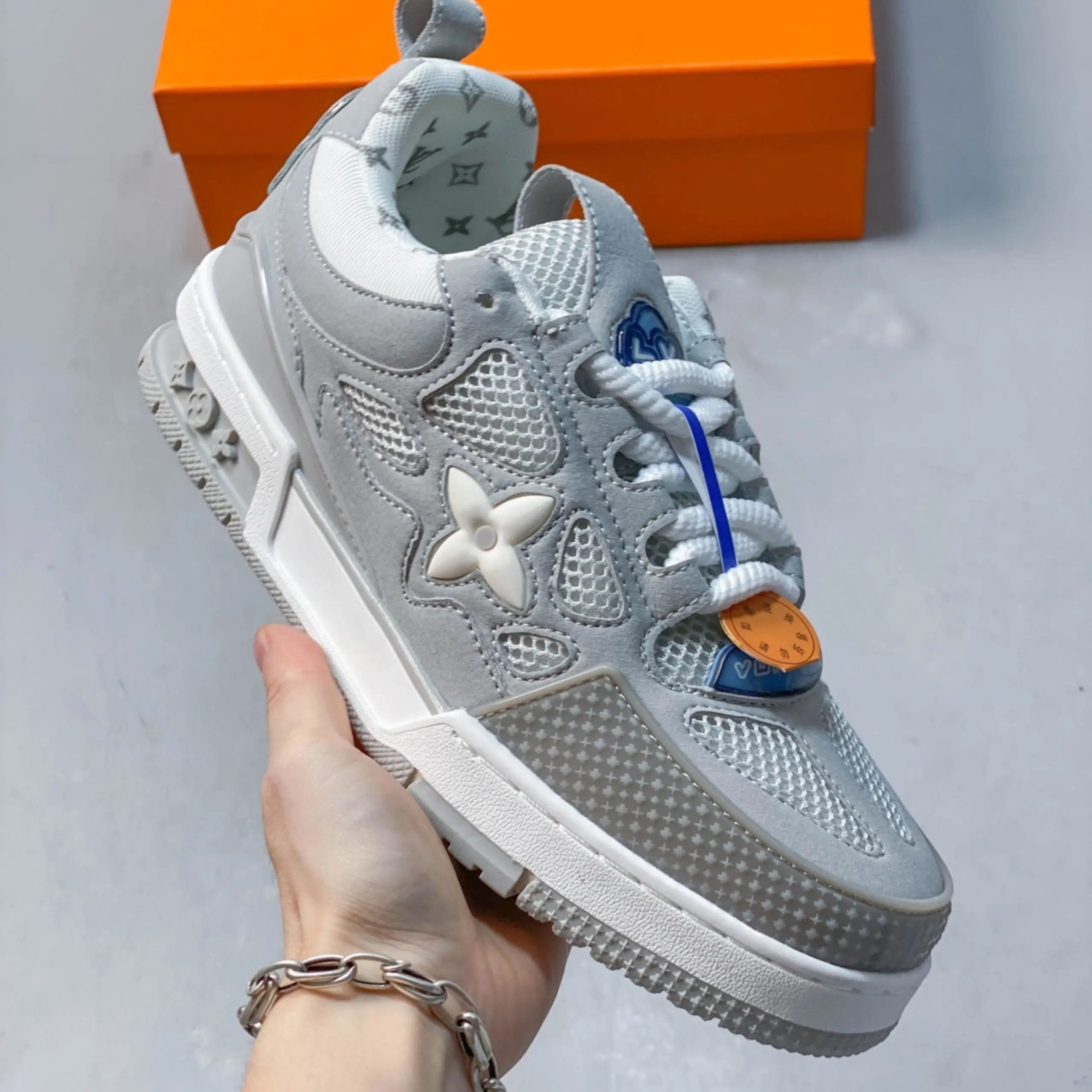 Louis Vuitton Sneakers Chunky low-top monogram mesh — 25