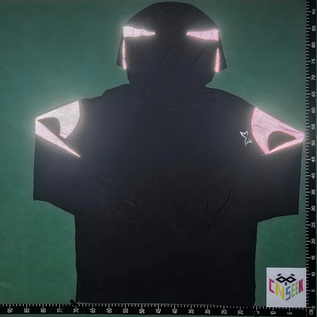 Umbro Jackets Hooded reflective-panel design product detail image 5