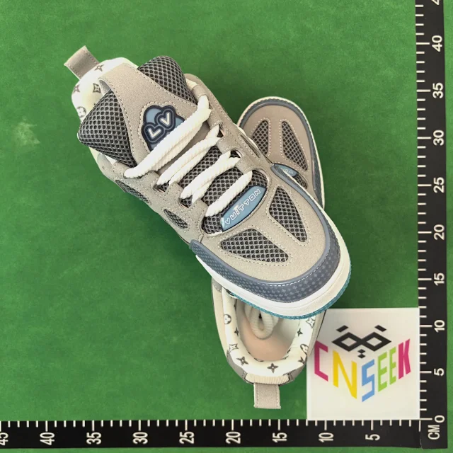 Louis Vuitton Sneakers Chunky low-top monogram mesh product detail image 28