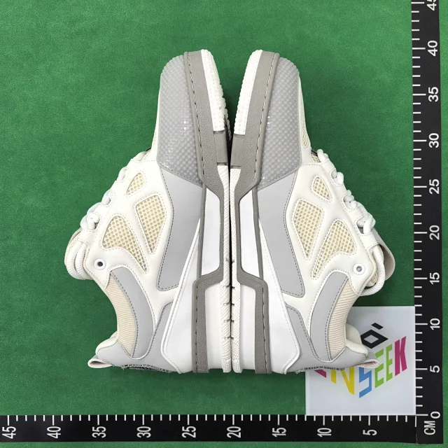 Louis Vuitton Sneakers Chunky low-top monogram mesh product detail image 4