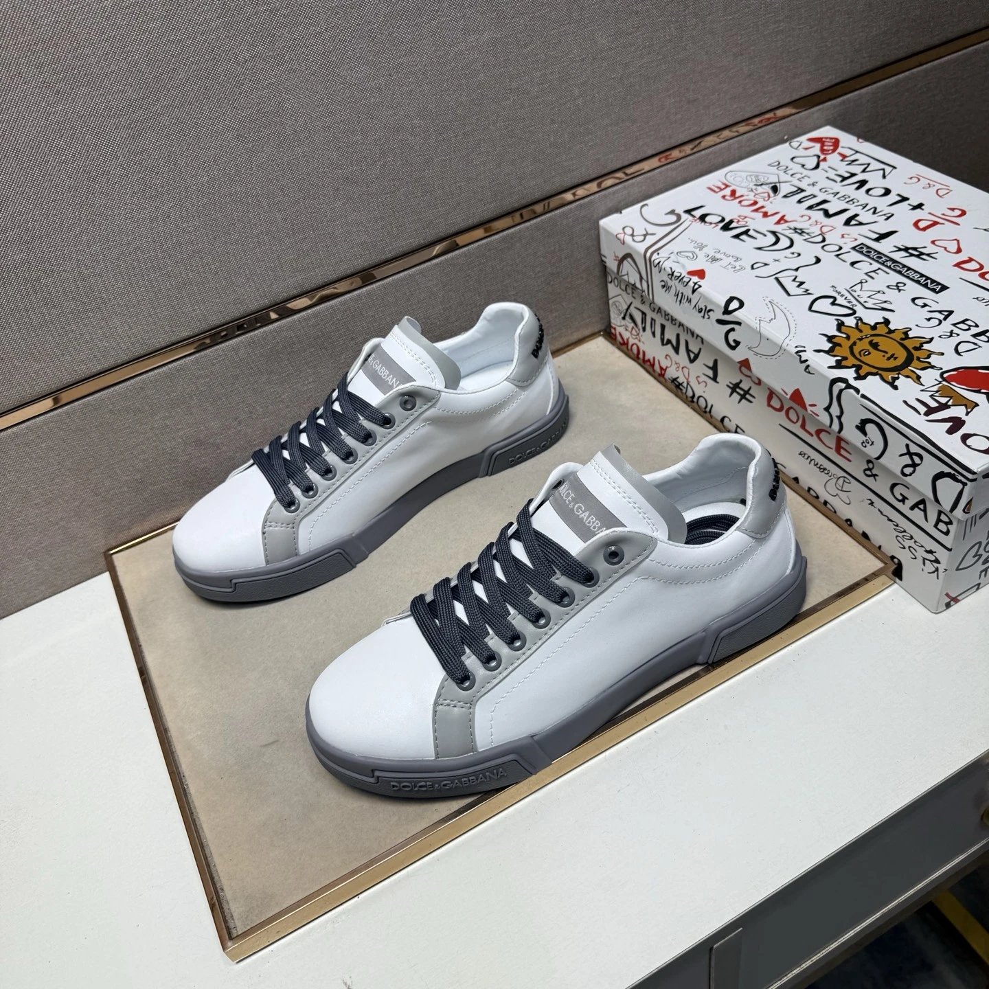 Dolce & Gabbana Sneakers Low-top chunky lace-up — 5-1