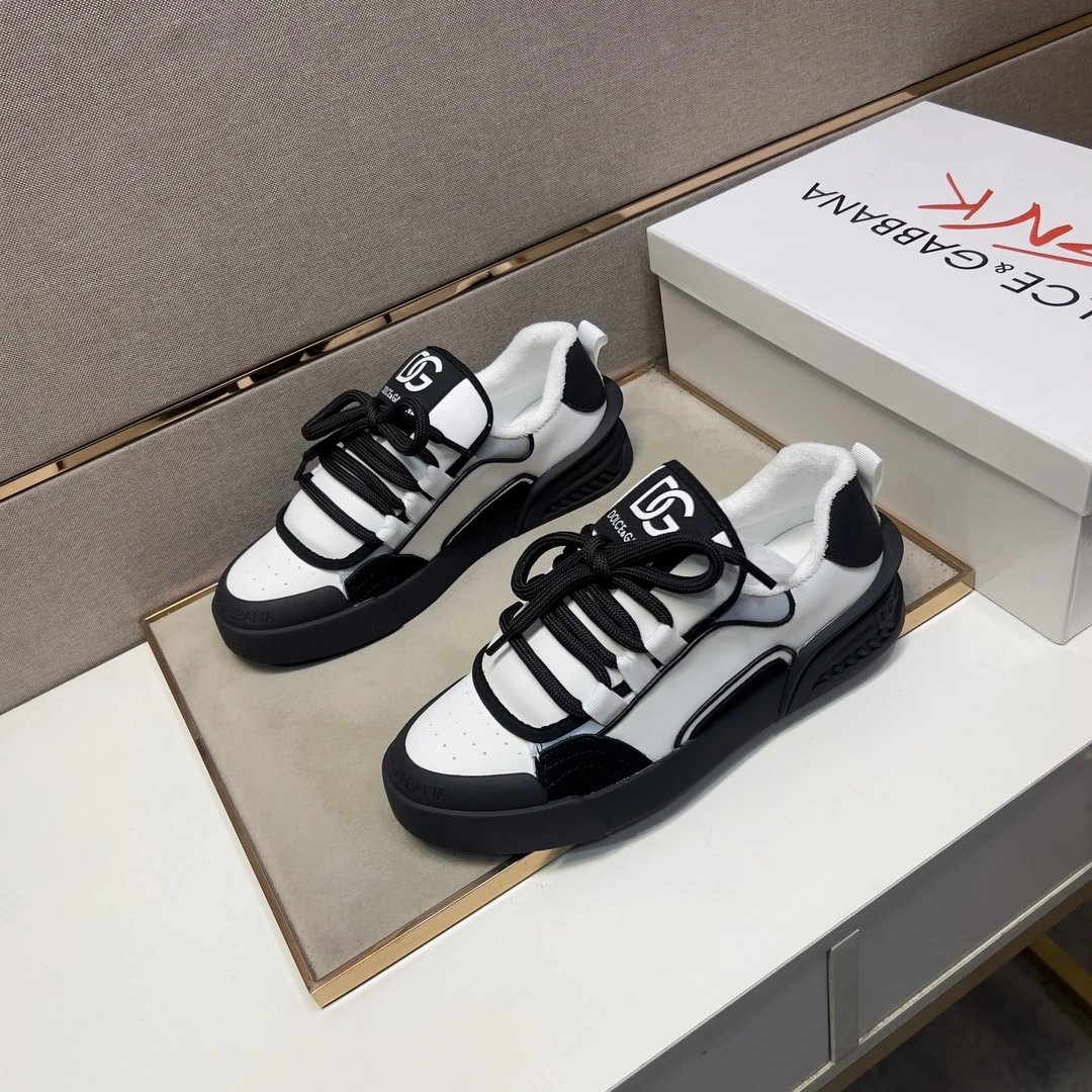 Dolce & Gabbana Sneakers Low-top chunky lace-up — 1-5