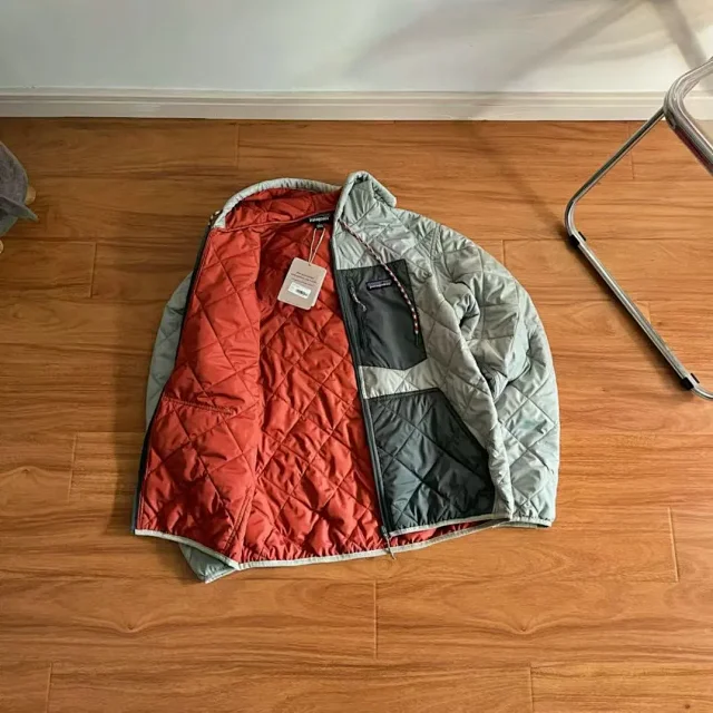 Patagonia Jackets Reversible hooded fleece-lined padded jacket product detail image 7