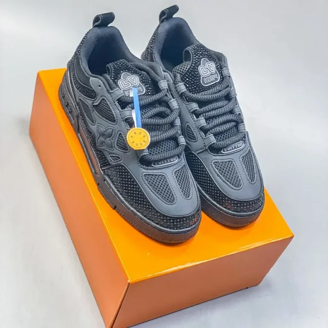 Louis Vuitton Sneakers Chunky low-top monogram mesh product detail image 50