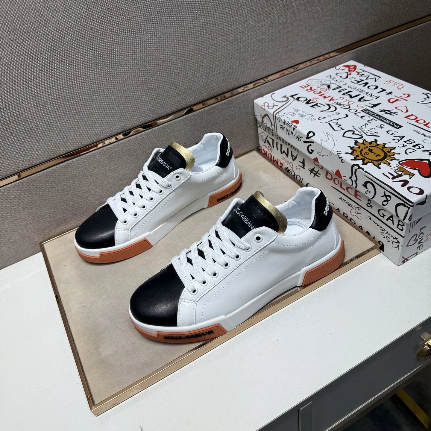 Dolce & Gabbana Sneakers Low-top chunky lace-up — 9