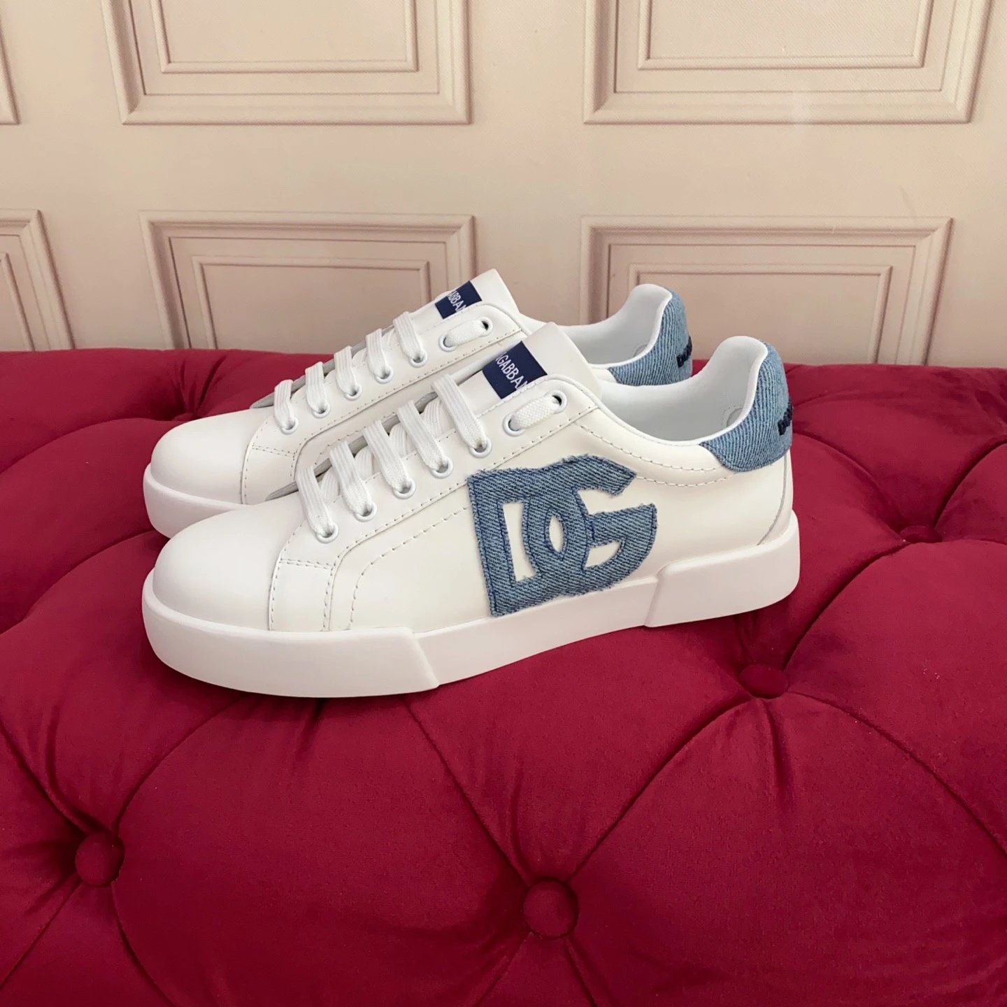 Dolce & Gabbana Sneakers Low-top chunky lace-up — 15-1