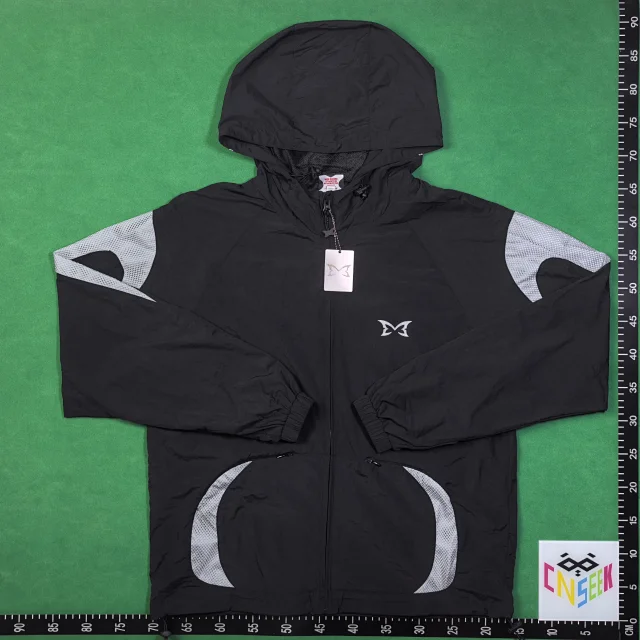 Umbro Jackets Hooded reflective-panel design product detail image 2