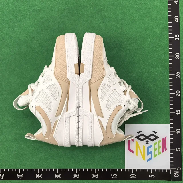 Louis Vuitton Sneakers Chunky low-top monogram mesh product detail image 41