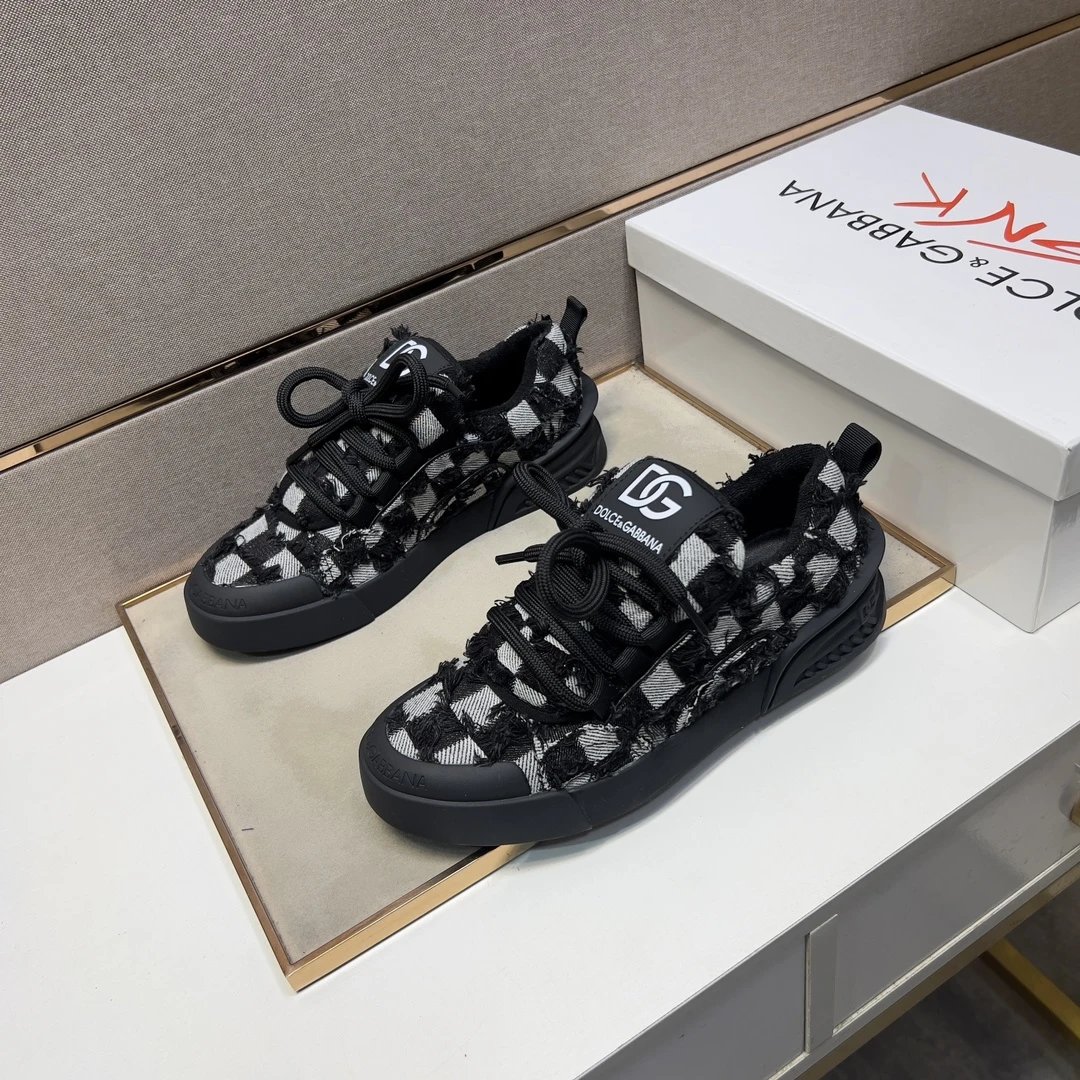 Dolce & Gabbana Sneakers Low-top chunky lace-up — 1-7