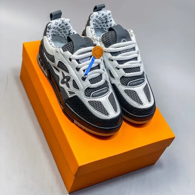Louis Vuitton Sneakers Chunky low-top monogram mesh product detail image 51
