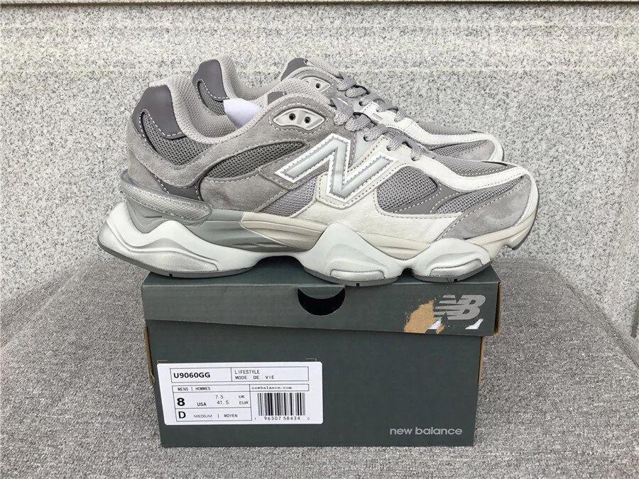 New Balance 9060 Sneaker photo 2