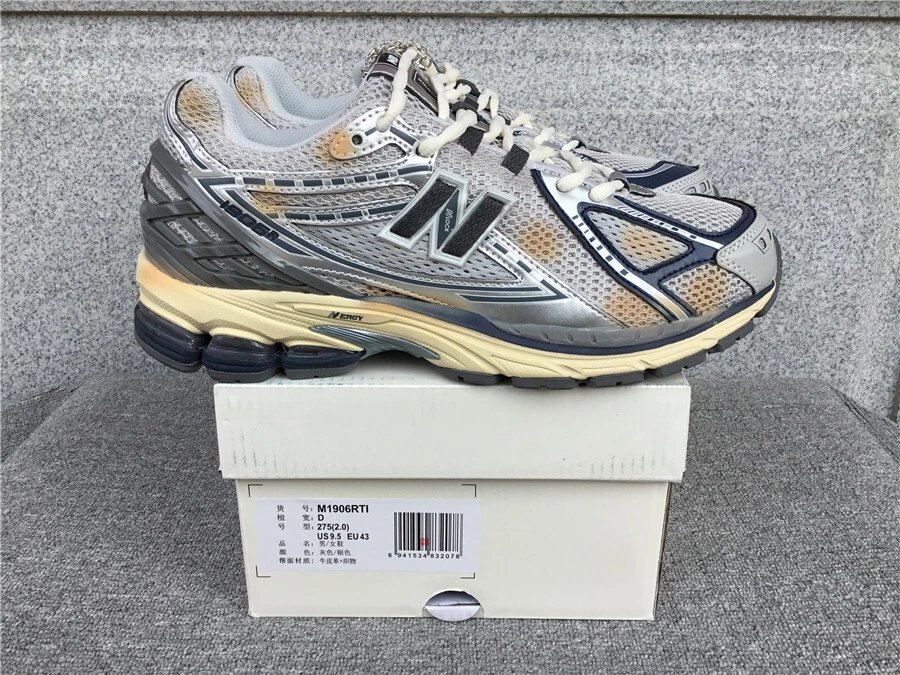 New Balance 1906 Sneaker photo 8
