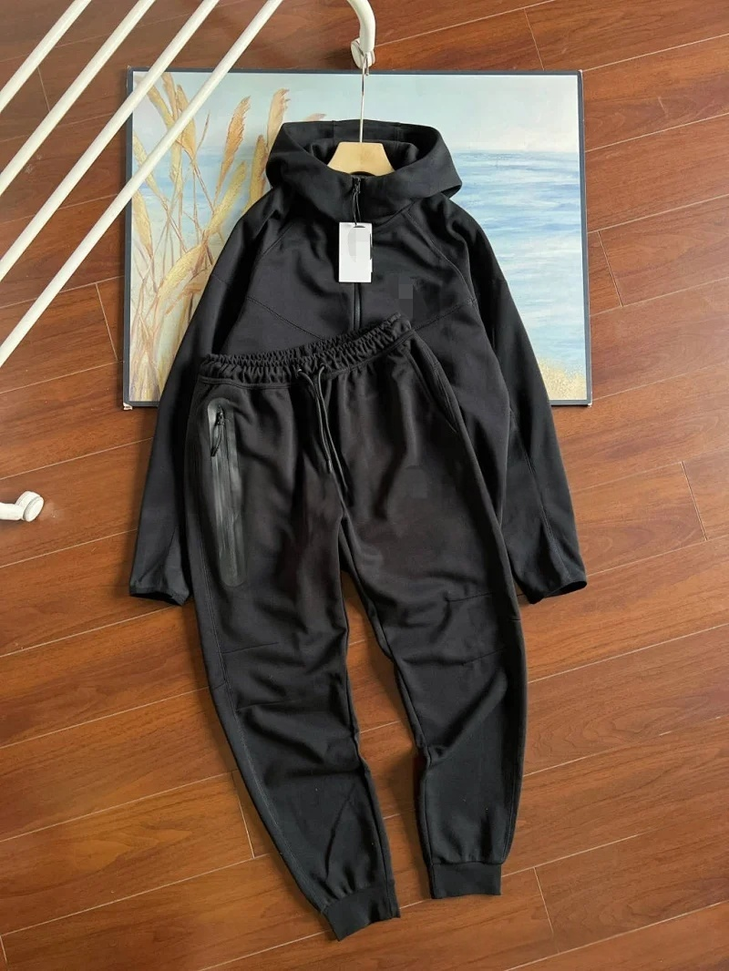 2-Black Set
