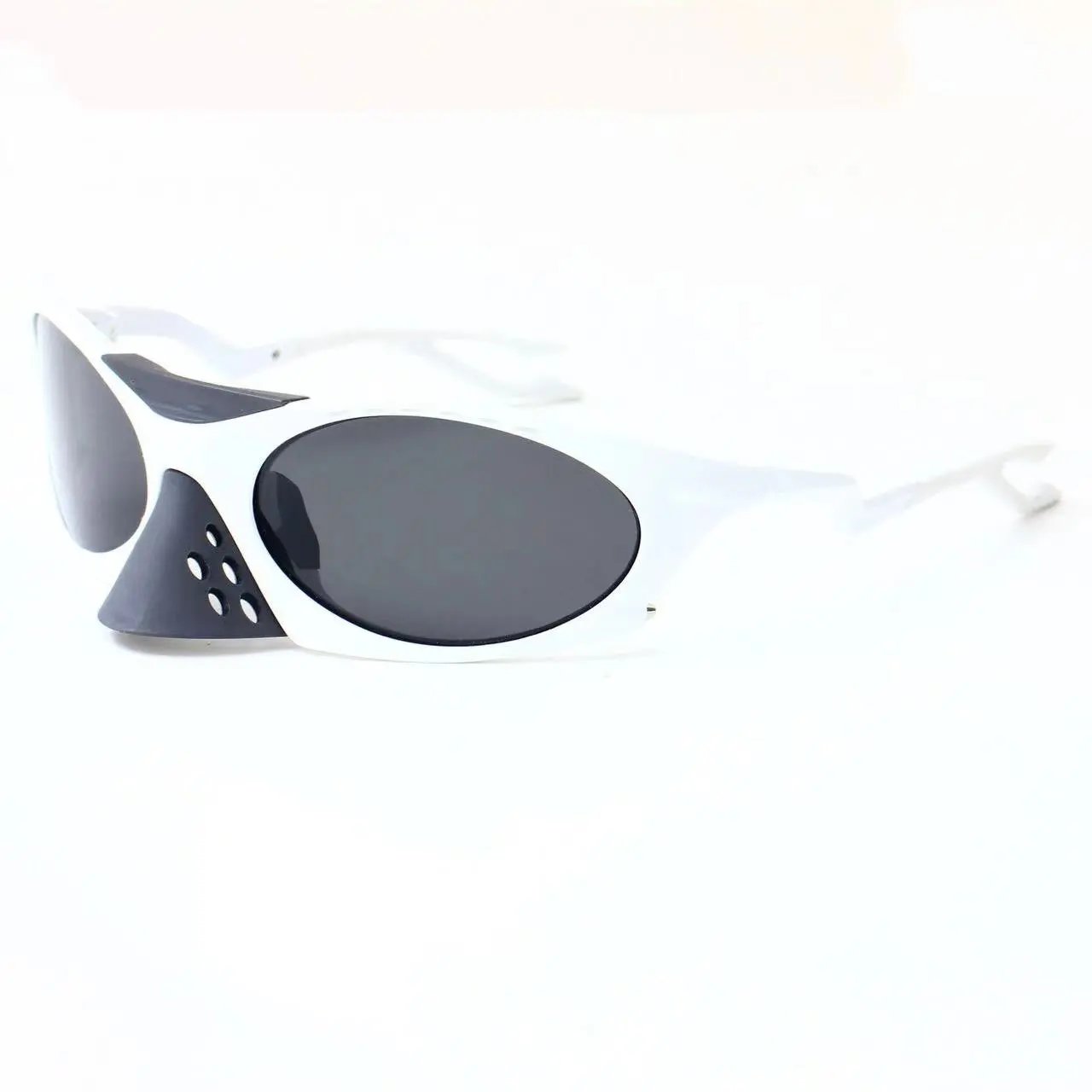 Unbranded Eyewear Wraparound Cycling Sunglasses with Mirrored Lenses image 5