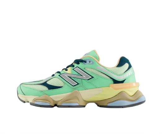 Casual fashion sneakers