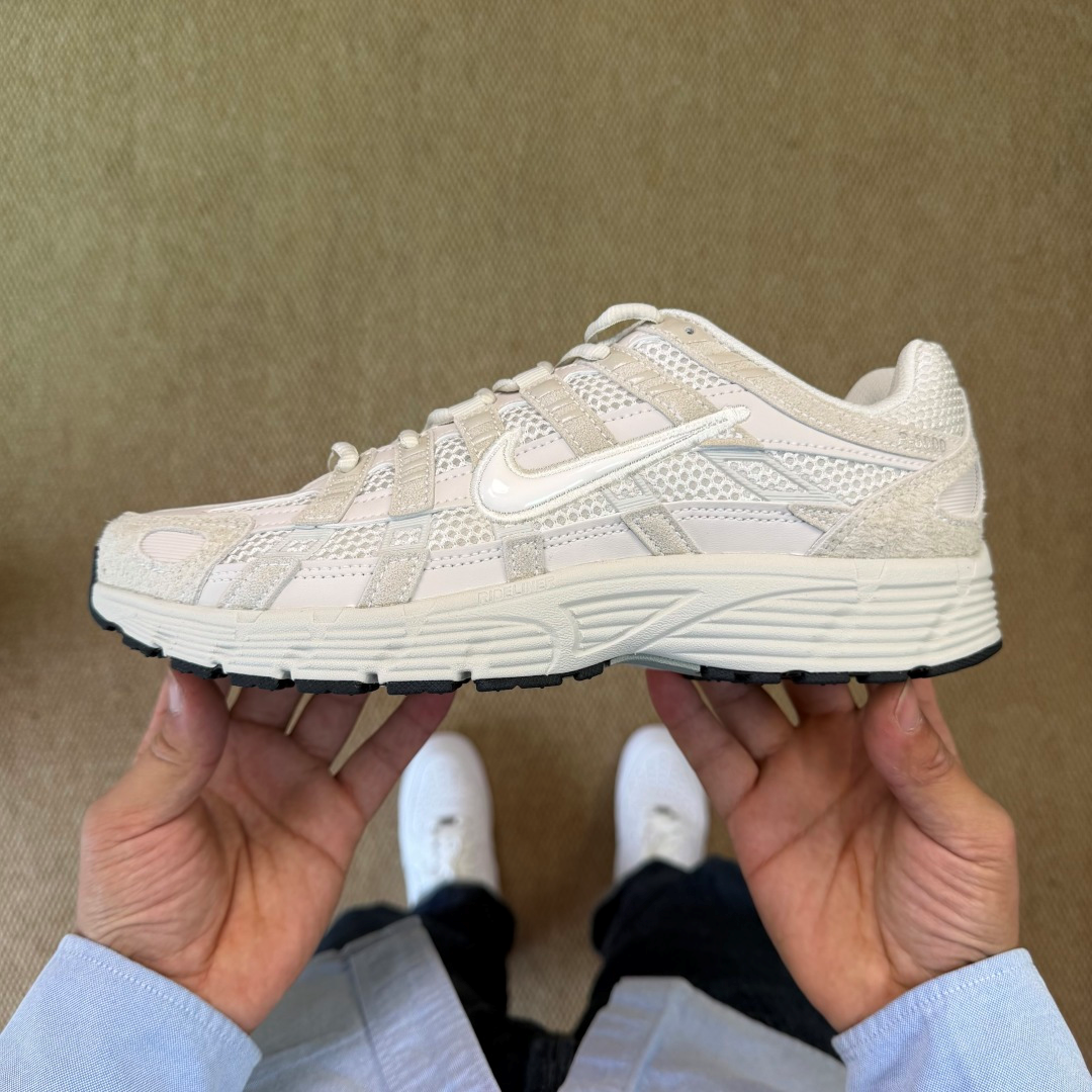 casual shoes comfortable