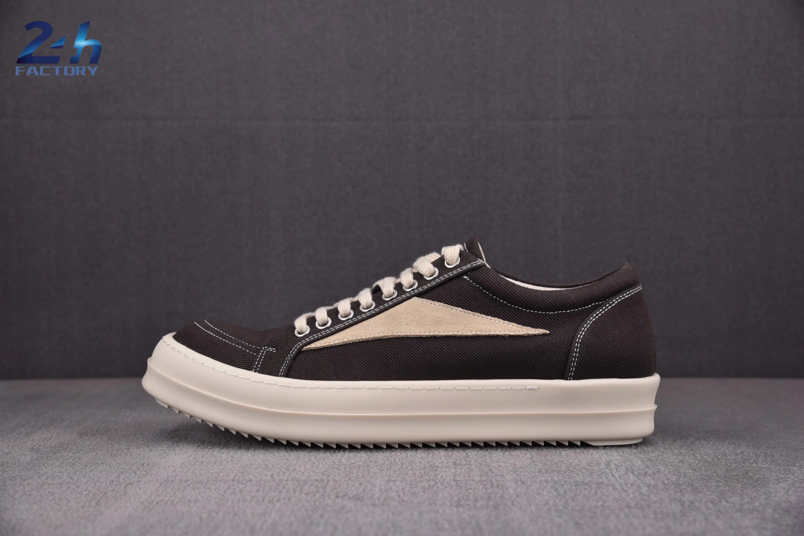 Suede leather fashionable board shoes black brown