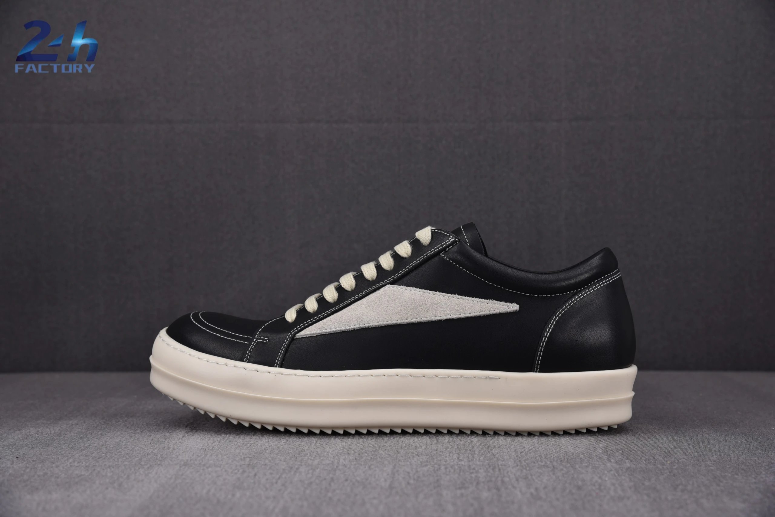 Suede leather fashionable board shoes black