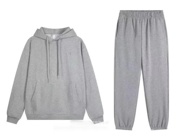 Design Minimalist Gray Hoodie and Sweatpants Set - 1