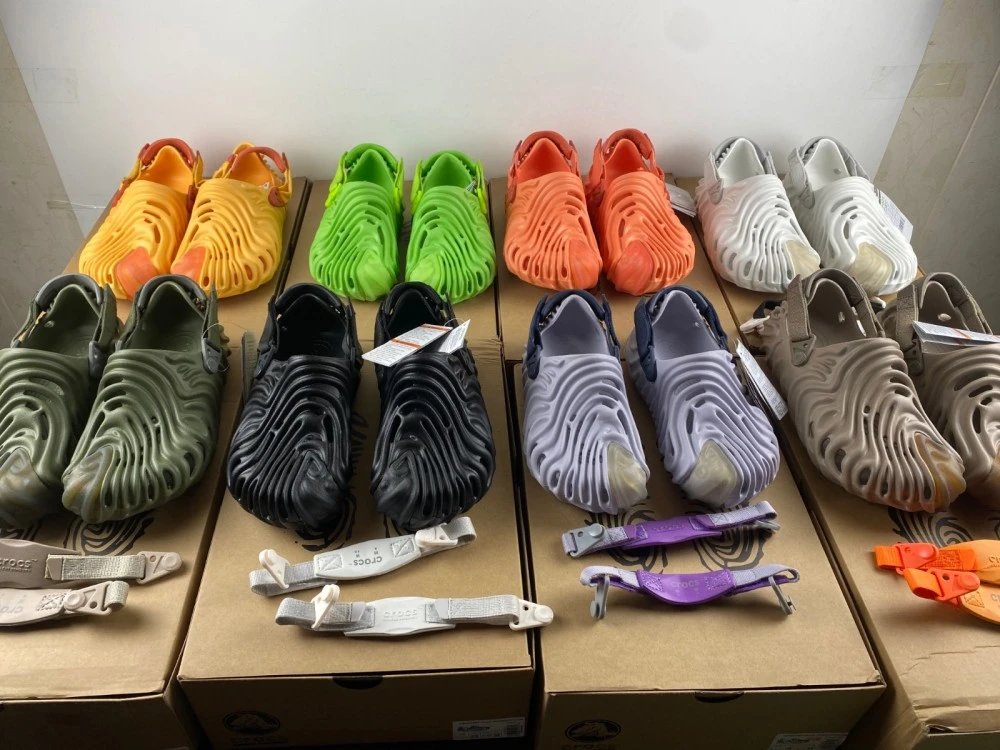 StockX Wave Clog Olive Green Chunky Sandals