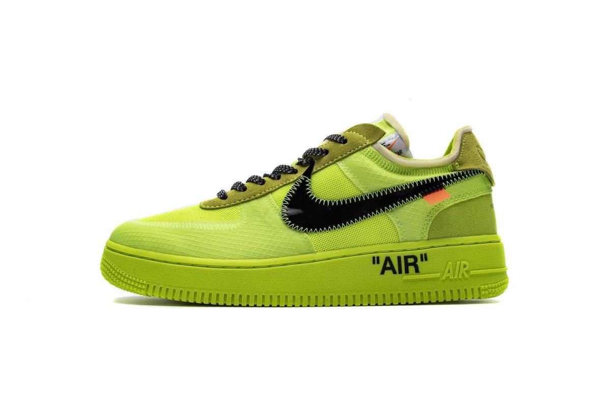 Off-green black