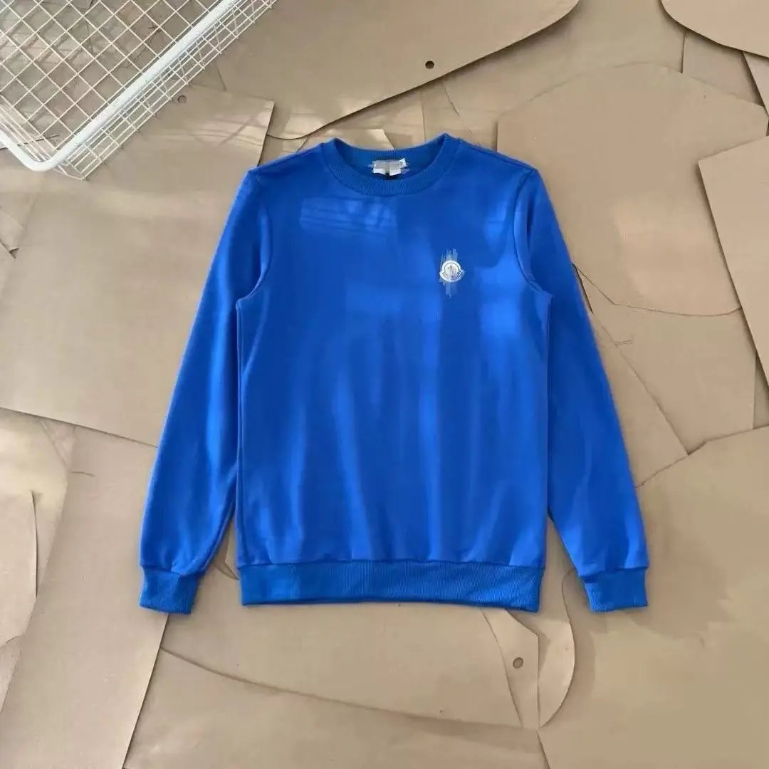 Moncler Knitwear Crewneck knit sweater with logo patch — M Crewneck sweatshirt-04