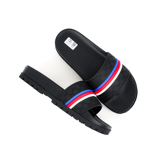 Gucci Slippers Interlocking G thick lug-sole slide product detail image 12